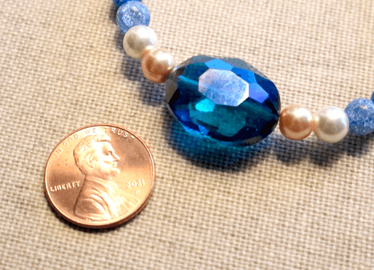 Beautiful Women’s Cracked Blue Quartz with Glass Deep Rich Blue Faceted Cut Glass Gemstone with Two Tone Glass Pearls - Monkeysmojo