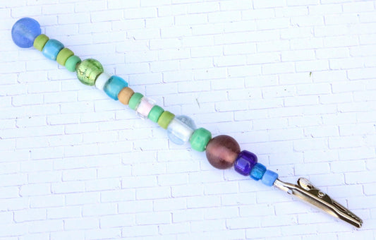 Cold as Blue Hued Ice Multi-Use Clip, Credit/Debit Card Holder Bracelet Helper Artisan Tool - Monkeysmojo