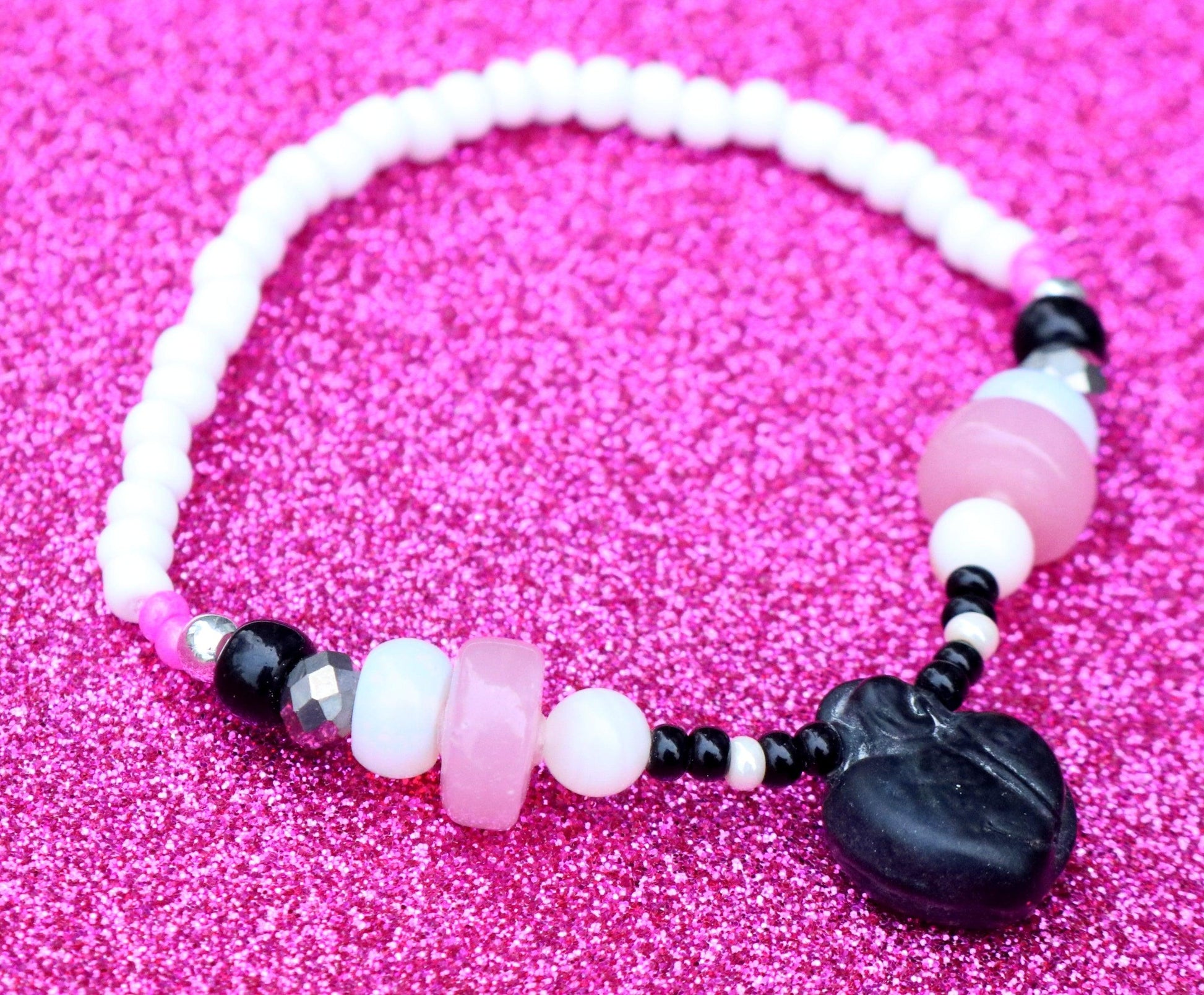 Stone Heart Black and Pink Art White Women's Stretch Bracelet - Monkeysmojo