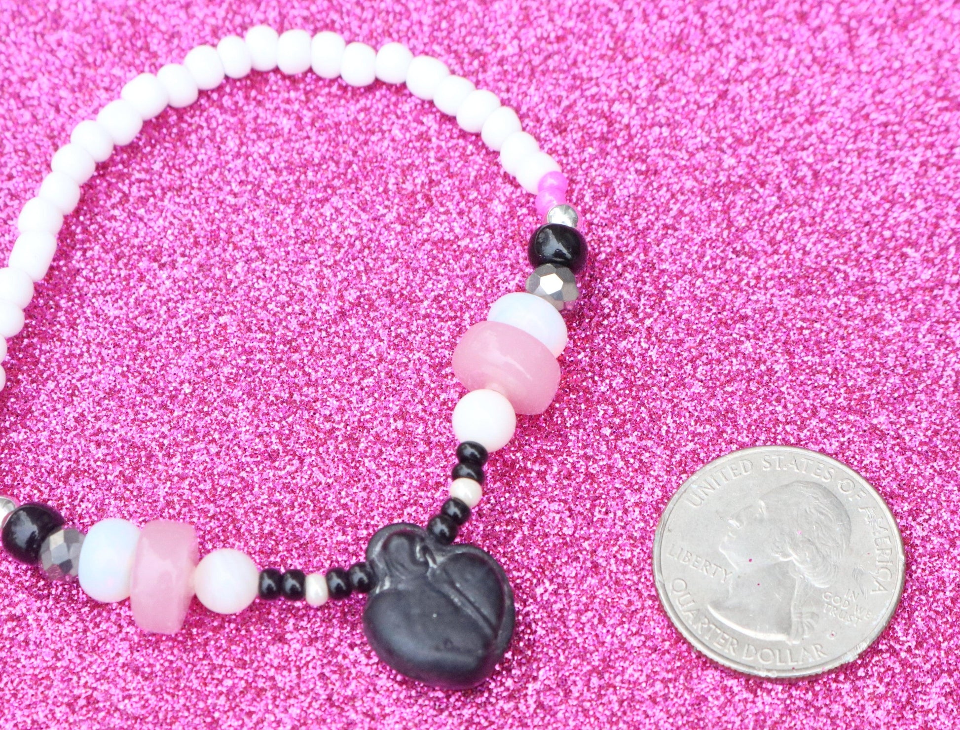 Stone Heart Black and Pink Art White Women's Stretch Bracelet - Monkeysmojo