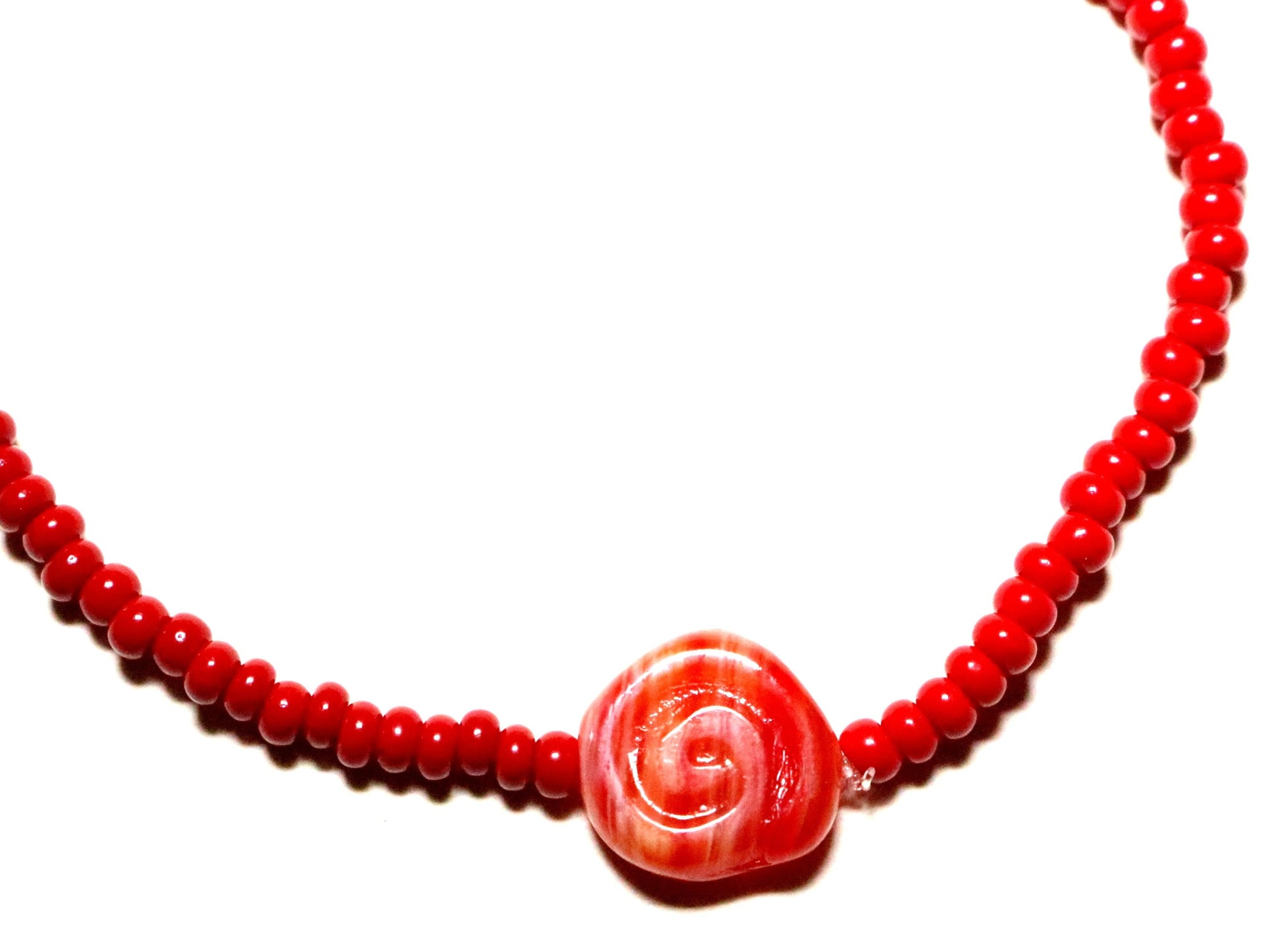Make Way Moan Te Fiti's Red Heart - Women's Glass Stretch Bracelet - Monkeysmojo