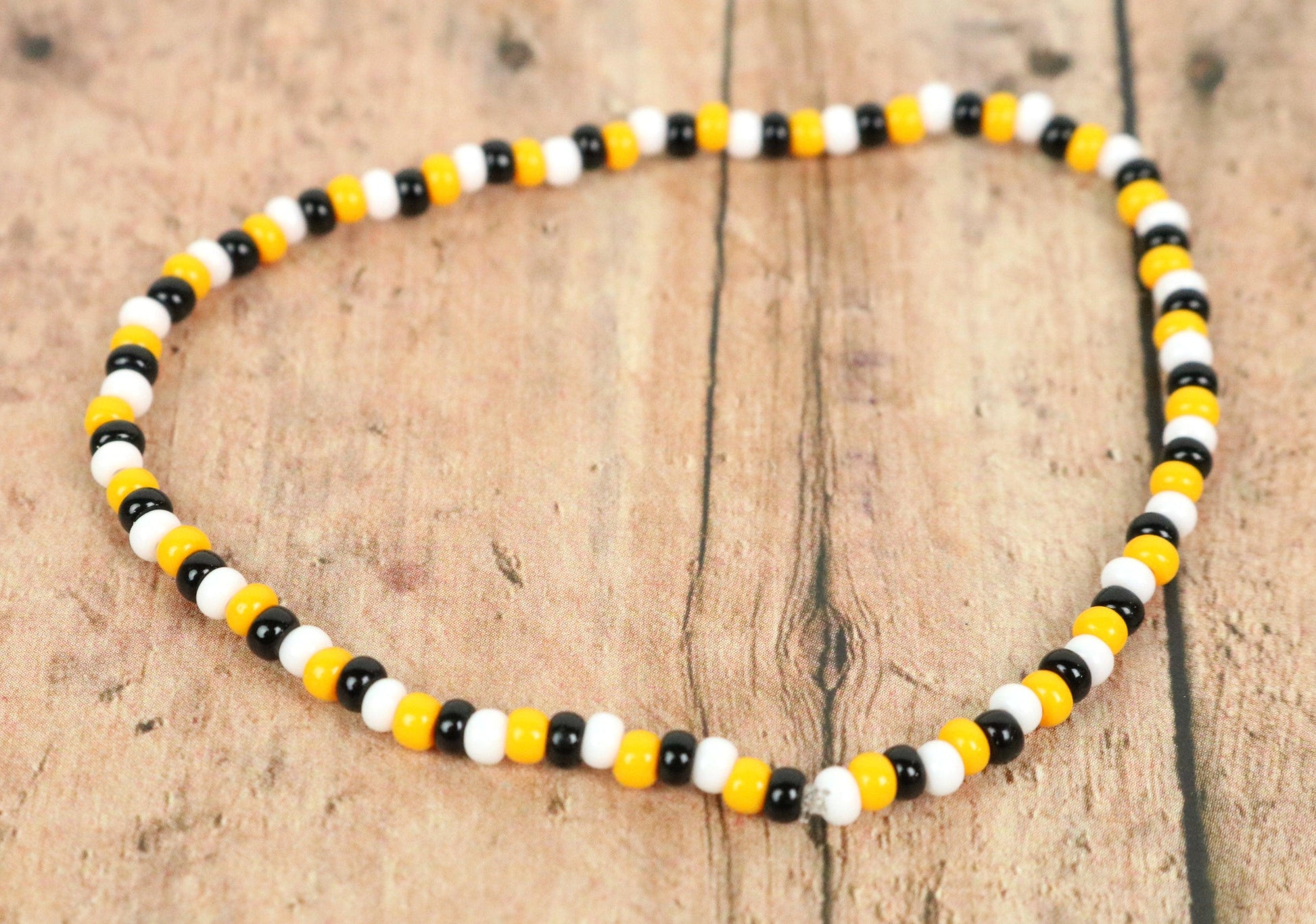Simple Bumble Bee Black, Yellow, and White Glass Stack Women's Bracelet - Monkeysmojo