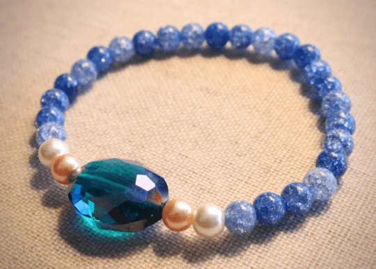 Beautiful Women’s Cracked Blue Quartz with Glass Deep Rich Blue Faceted Cut Glass Gemstone with Two Tone Glass Pearls - Monkeysmojo