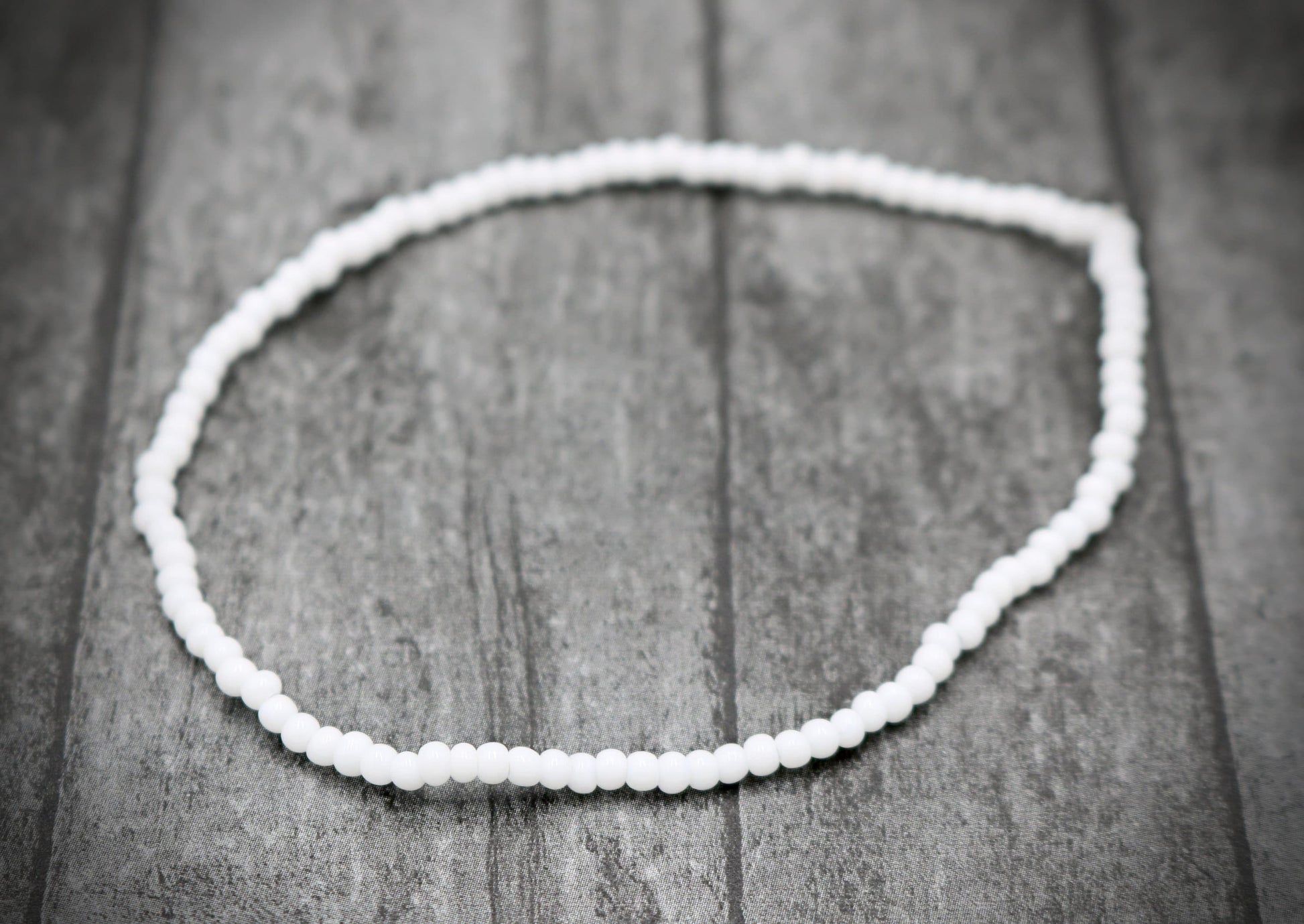 Tiny Balls of Snow Snowball Winter Vibe 2mm Glass Seed Bead Fun Boho Stretch Stack Bracelet Women’s Gift 2022 - Monkeysmojo